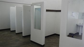 מפלי ויקטוריה Adventure Lodge מראה חיצוני תמונה