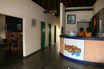 מפלי ויקטוריה Adventure Lodge מראה חיצוני תמונה