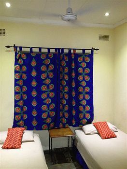 מפלי ויקטוריה Adventure Lodge מראה חיצוני תמונה