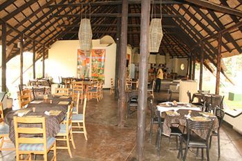 מפלי ויקטוריה Adventure Lodge מראה חיצוני תמונה